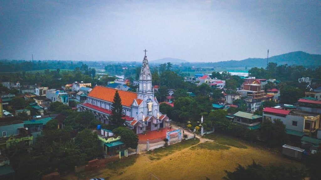 Welcome to Cửa Bạng, Ba Làng