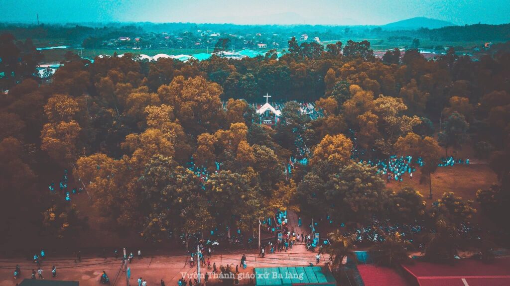 Welcome to Cửa Bạng, Ba Làng