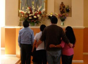 family_prayer.jpg