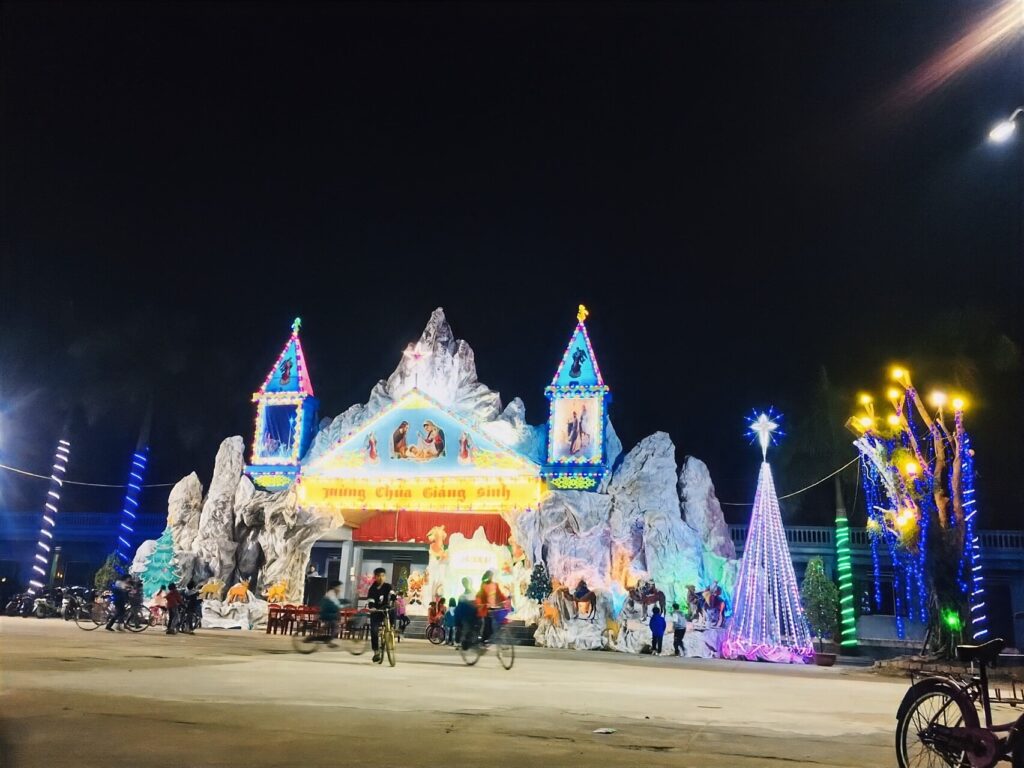 Welcome to Cửa Bạng, Ba Làng